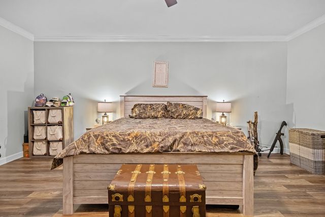 662 Oak Shadow Dr, New Johnsonville, TN 37134