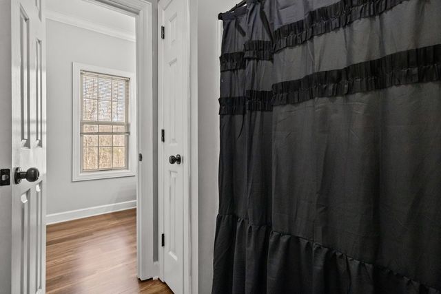 662 Oak Shadow Dr, New Johnsonville, TN 37134