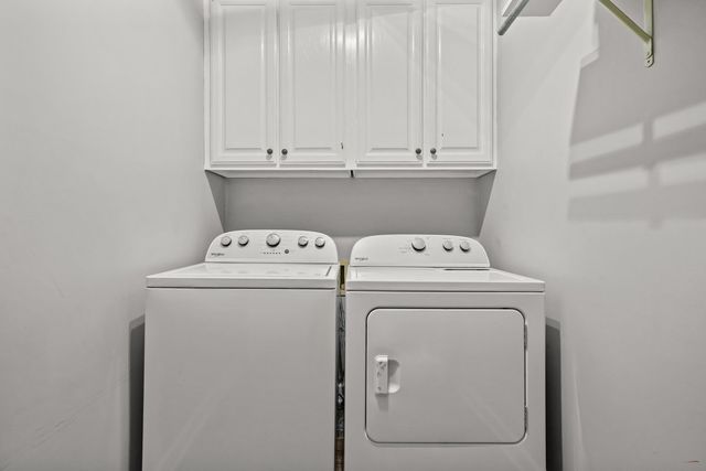 662 Oak Shadow Dr, New Johnsonville, TN 37134