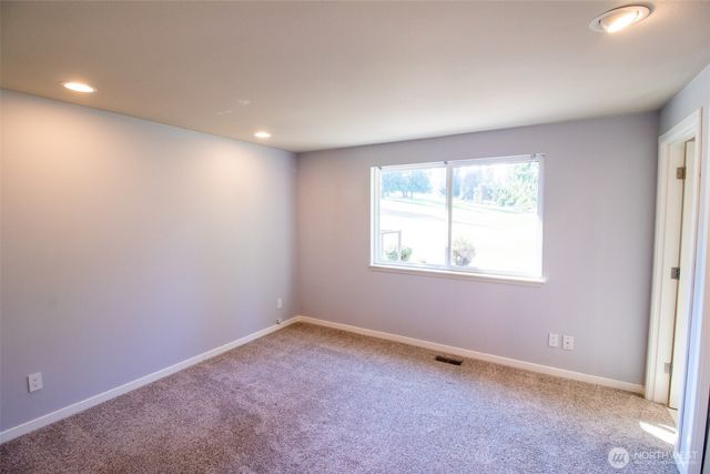 18217 NE 21st Street, Redmond, WA 98052