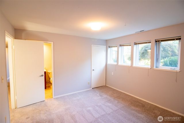 18217 NE 21st Street, Redmond, WA 98052