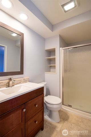 18217 NE 21st Street, Redmond, WA 98052