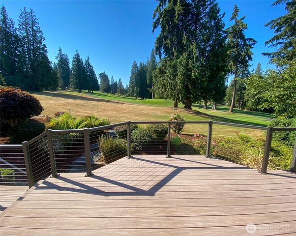 18217 NE 21st Street, Redmond, WA 98052