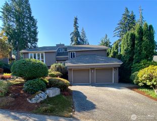 18217 NE 21st Street, Redmond, WA 98052