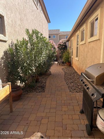 1377 S CHAPARRAL Boulevard, Gilbert, AZ 85296