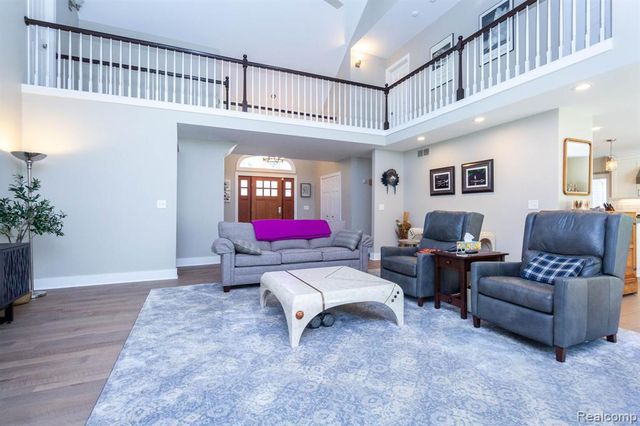 24924 Glenda Street, Novi, MI 48375