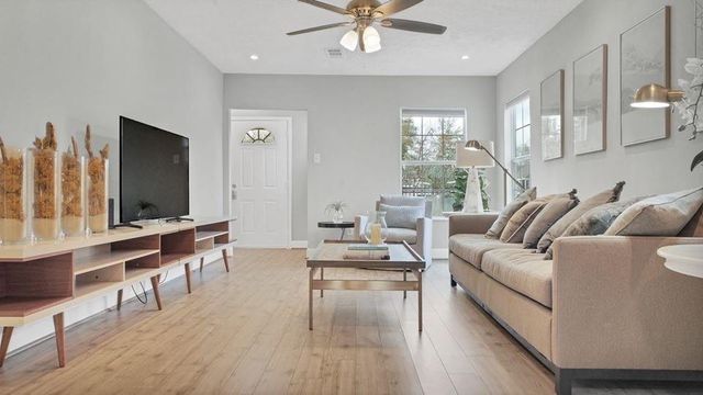 4521 Normandy Way, Houston, TX 77021