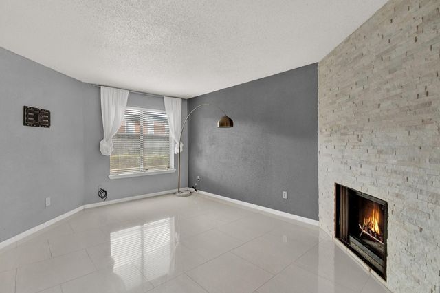 3813 Landmark Drive, Missouri City, TX 77459