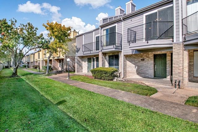 3813 Landmark Drive, Missouri City, TX 77459