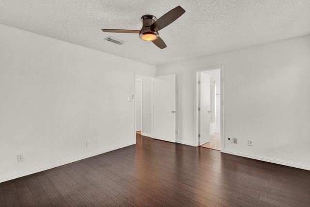 3813 Landmark Drive, Missouri City, TX 77459