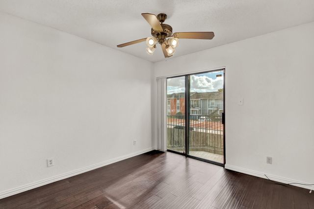 3813 Landmark Drive, Missouri City, TX 77459