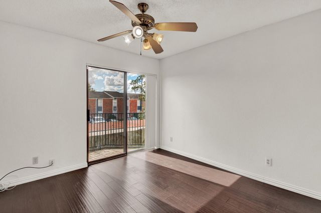 3813 Landmark Drive, Missouri City, TX 77459