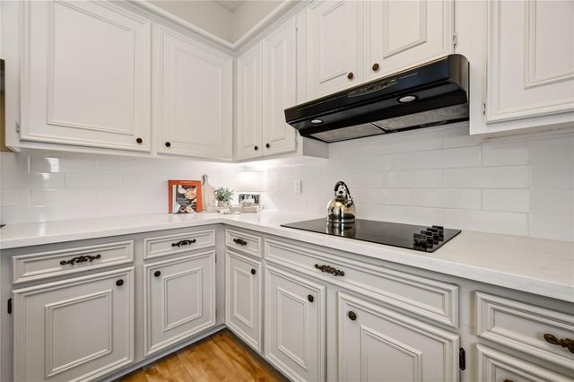 706 Fernglade Drive, Richmond, TX 77406