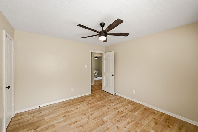706 Fernglade Drive, Richmond, TX 77406