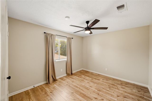 706 Fernglade Drive, Richmond, TX 77406