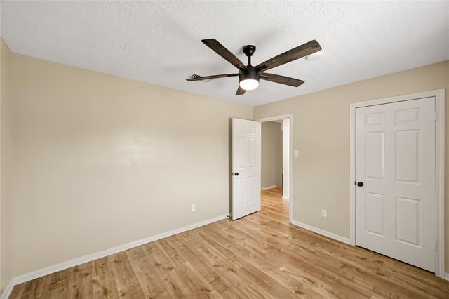 706 Fernglade Drive, Richmond, TX 77406