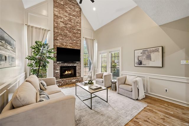706 Fernglade Drive, Richmond, TX 77406