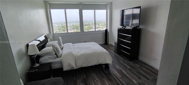 7441 Wayne Ave 15i, Miami Beach, FL 33141