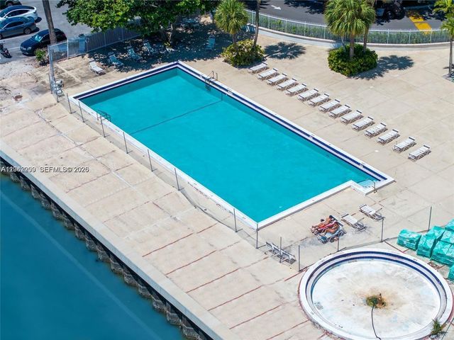 7441 Wayne Ave 15i, Miami Beach, FL 33141
