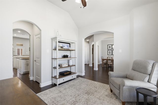 4013 Las Colina Drive, Fort Worth, TX 76179