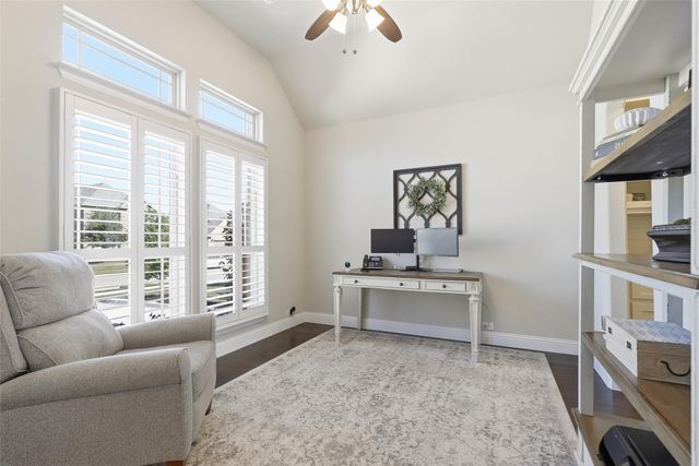 4013 Las Colina Drive, Fort Worth, TX 76179