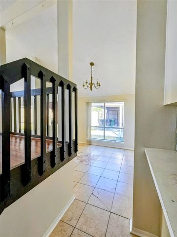 12410 Sungate Lane, Houston, TX 77071