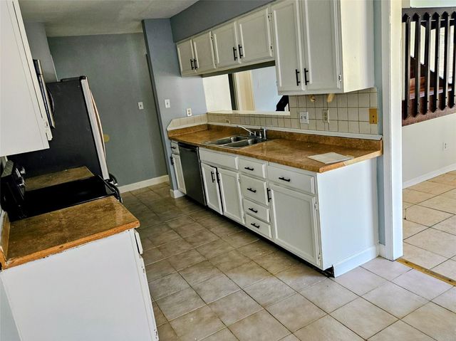 12410 Sungate Lane, Houston, TX 77071