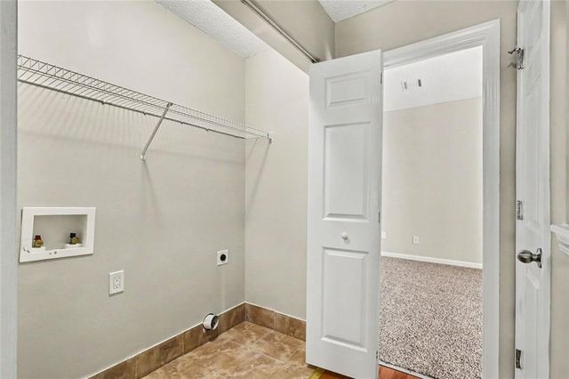 4489 Chestnut Lake Avenue, Lithonia, GA 30038