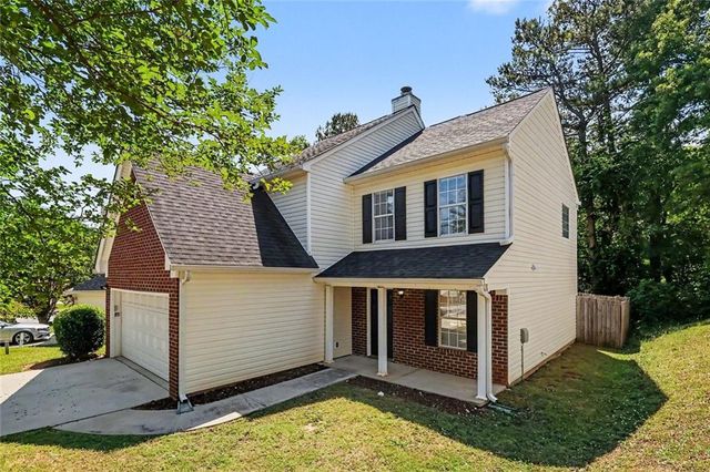 4489 Chestnut Lake Avenue, Lithonia, GA 30038