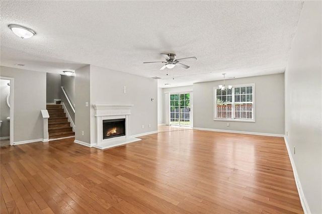 4489 Chestnut Lake Avenue, Lithonia, GA 30038