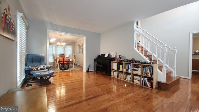 6453 SPRINGHOUSE CIR, Clifton, VA 20124