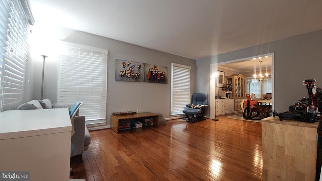 6453 SPRINGHOUSE CIR, Clifton, VA 20124