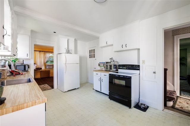 336 Canterbury Road, Rochester, NY 14607