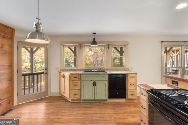 1641 Bennett Springs Drive, Greensboro, GA 30642