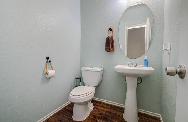 1703 Thornhampton Court, Houston, TX 77014
