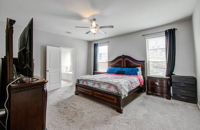 1703 Thornhampton Court, Houston, TX 77014