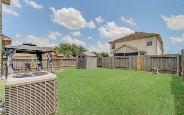 1703 Thornhampton Court, Houston, TX 77014