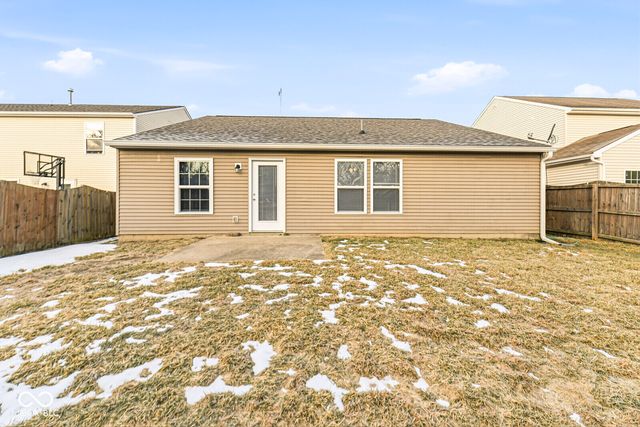 8215 Wheatfield Court, Indianapolis, IN 46113