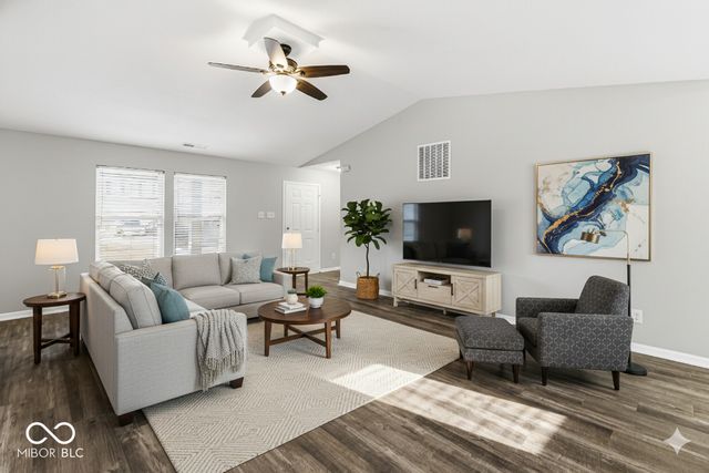 8215 Wheatfield Court, Indianapolis, IN 46113