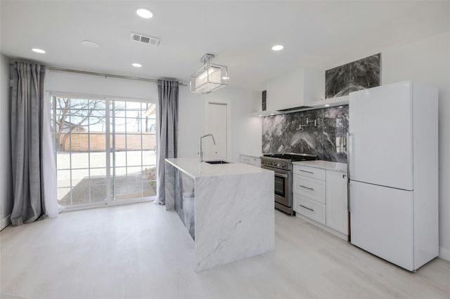 8505 Spearman DR, Austin, TX 78757