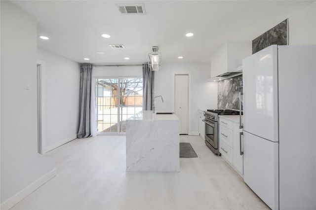 8505 Spearman DR, Austin, TX 78757