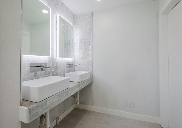 8505 Spearman DR, Austin, TX 78757