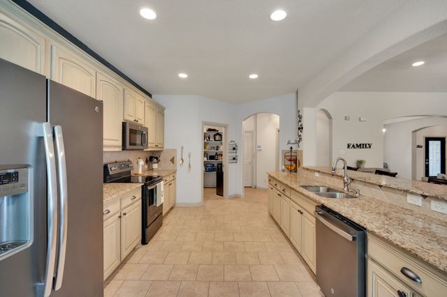5009 Prosperity Row, Midlothian, TX 76065