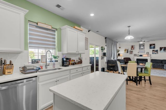 1009 Mossy Rock Drive, Summerville, SC 29485