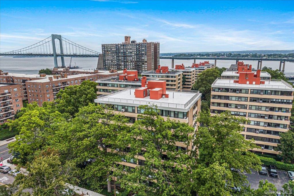 162-10 Powells Cove Boulevard 7D, Beechhurst, NY 11357