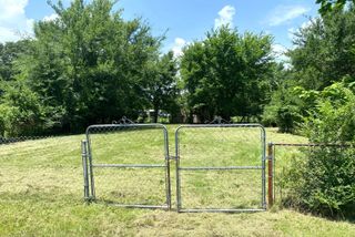 909 Redoak Drive, West Tawakoni, TX 75474