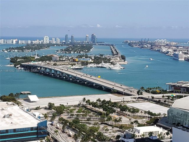 1600 NE 1st Ave 1801, Miami, FL 33132