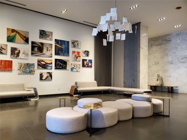 1600 NE 1st Ave 1801, Miami, FL 33132