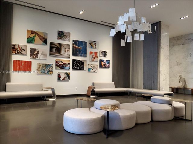 1600 NE 1st Ave 1801, Miami, FL 33132