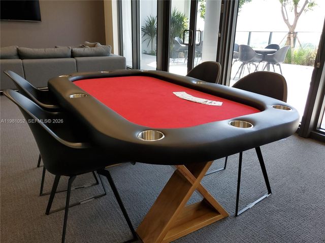 1600 NE 1st Ave 1801, Miami, FL 33132